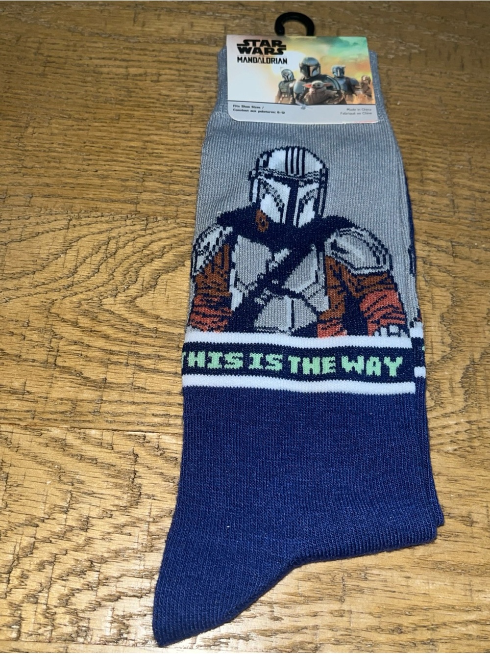 MANDALORIAN Star Wars Men's Crew Socks Size 6-12 Star Wars This is the Way Grogu